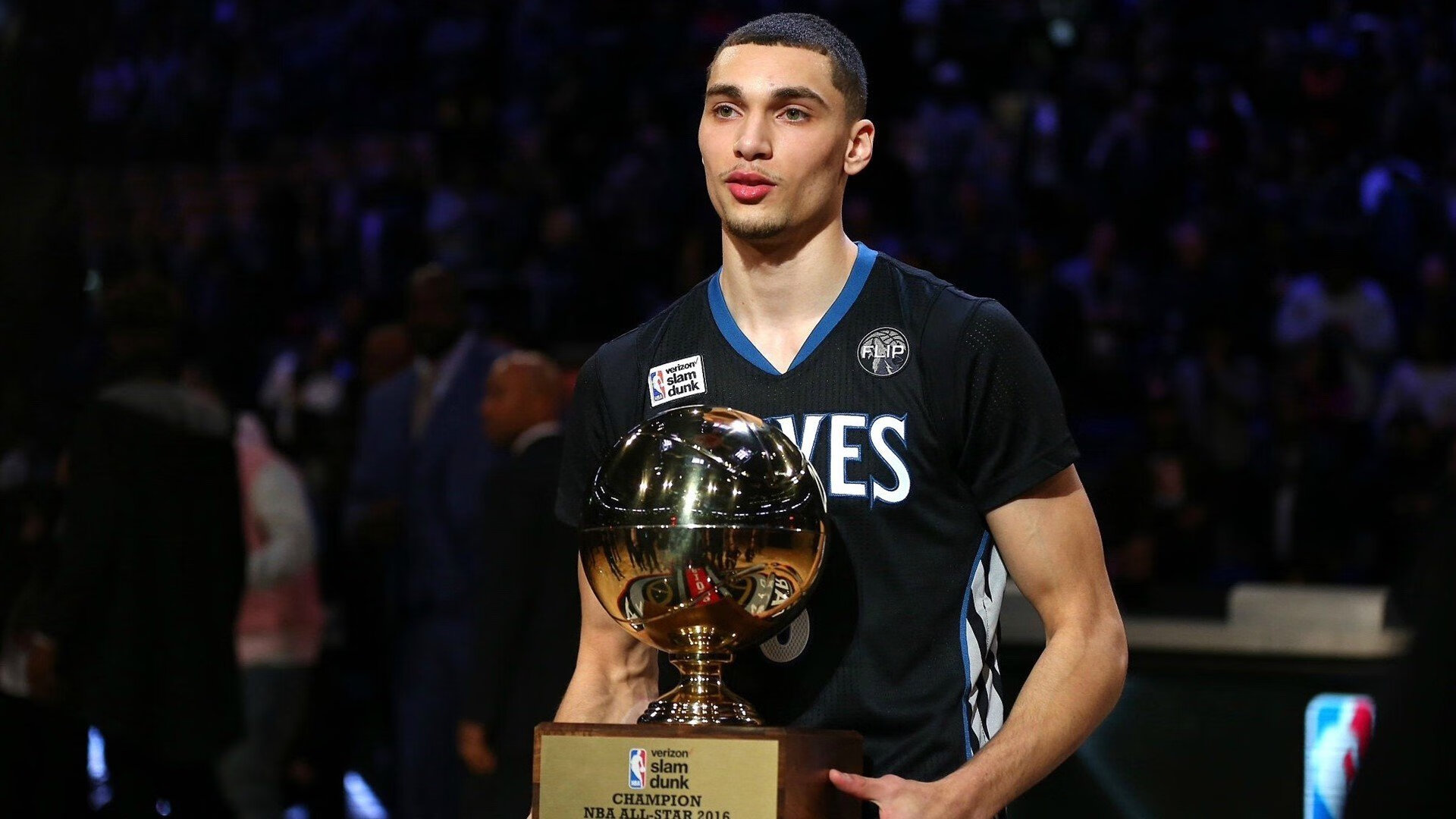 逆风而飞:那些用无限信念改变命运的战队,逆风而行更适合飞翔